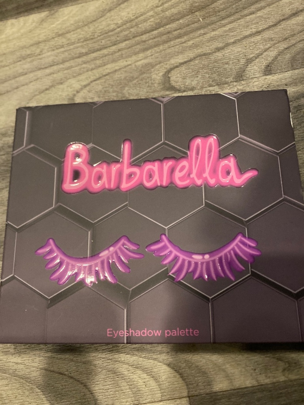 Barb arepa eyeshadow